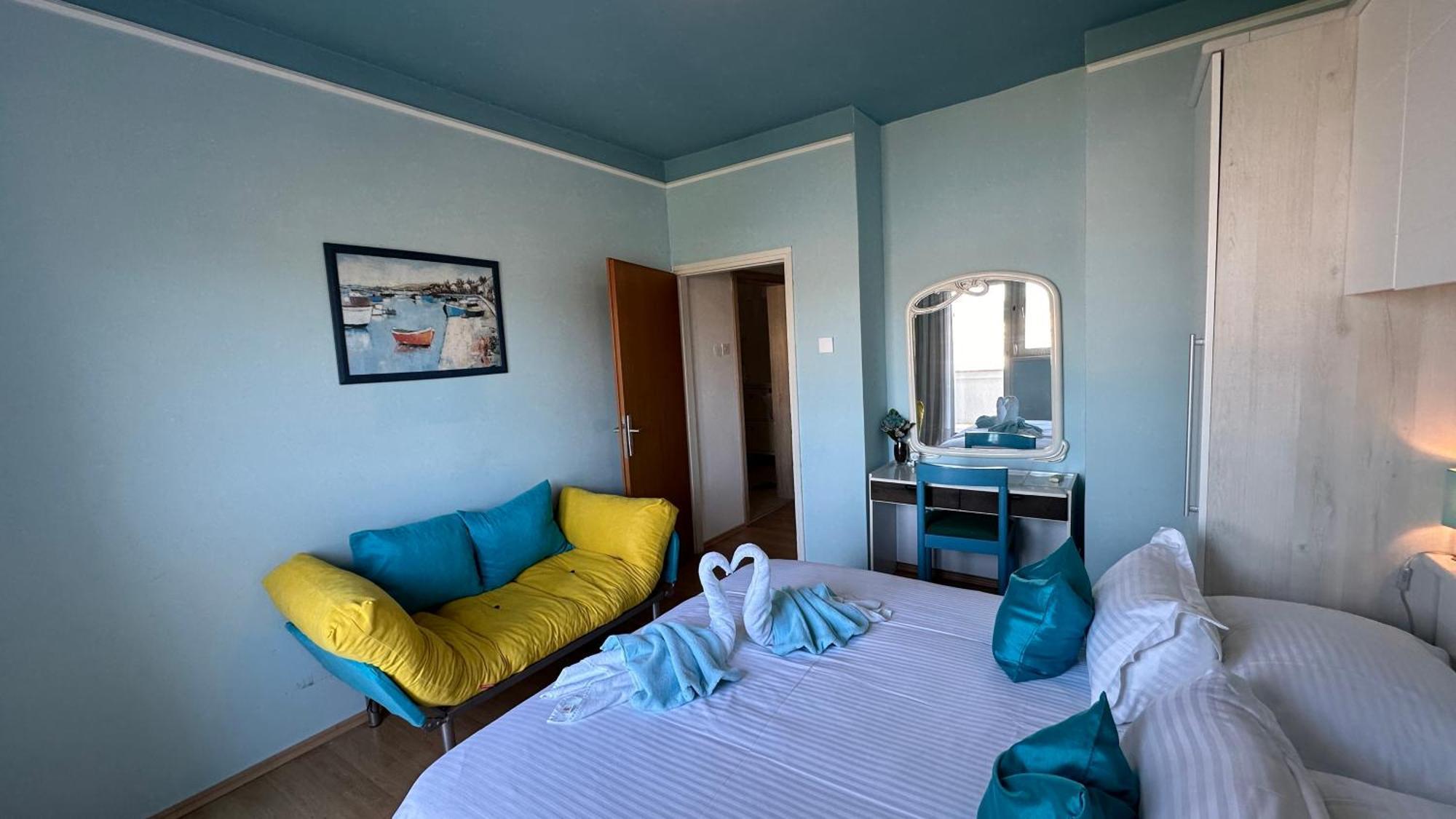 Apartments Anica Supetarska Draga Exterior photo