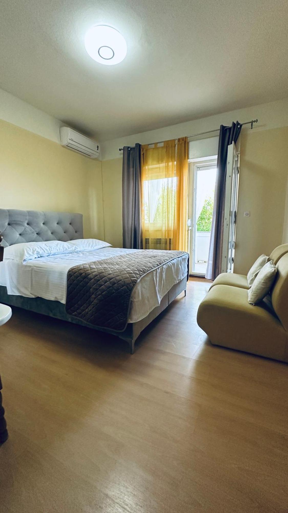 Apartments Anica Supetarska Draga Exterior photo